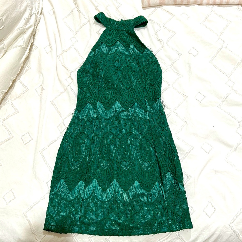 Backless mini